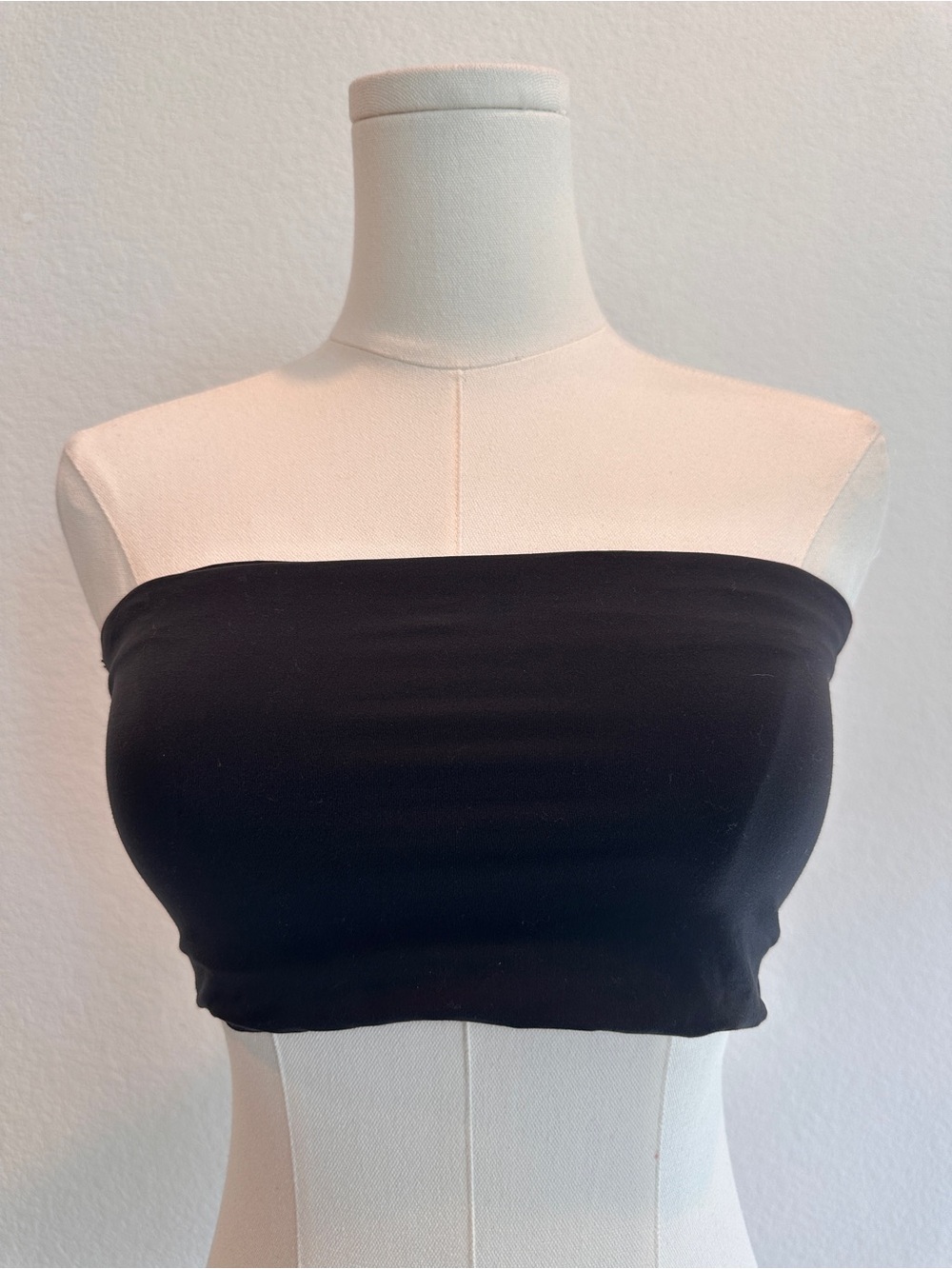 SKIMS Fits Everybody Black Bandeau Tube Top Size L NWT